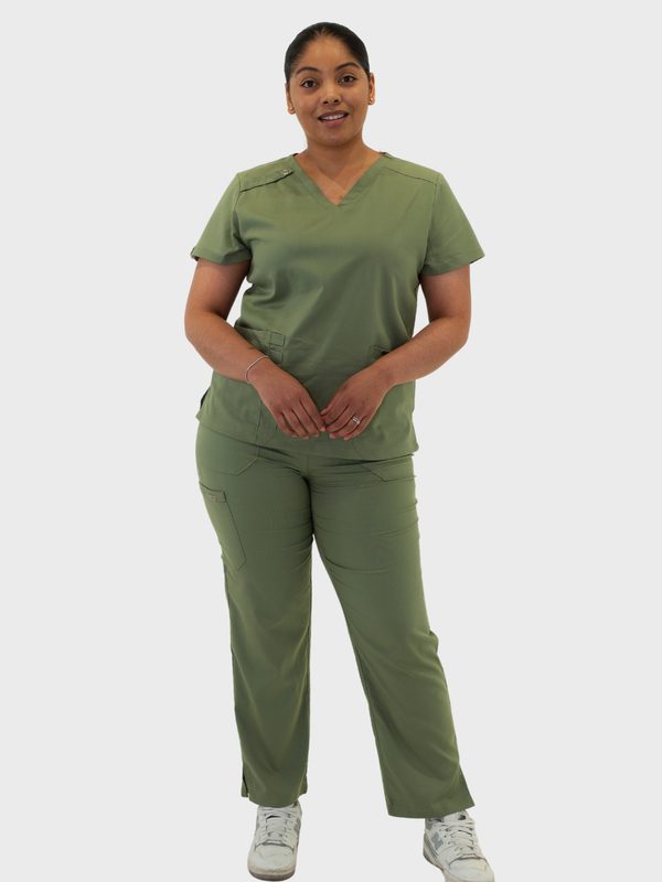 Solo Utility scrub set in Olive Grove